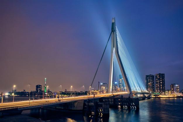 erasmus-bridge-rotterdam-netherlands_163782-5562.jpg