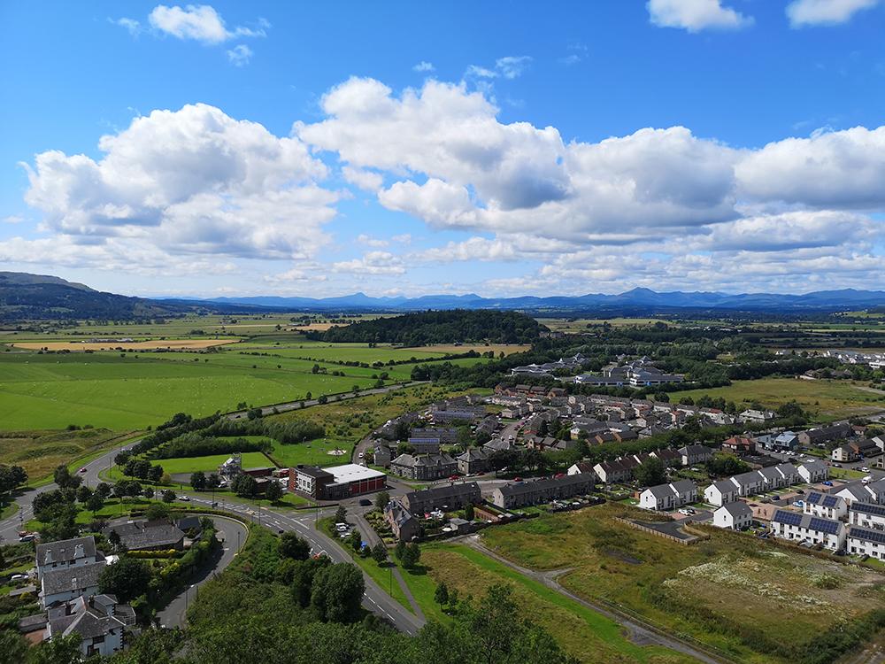 vacanza-studio-scozia-paisley-zainetto-verde-university-of-west-scotland-vista-castello.jpg