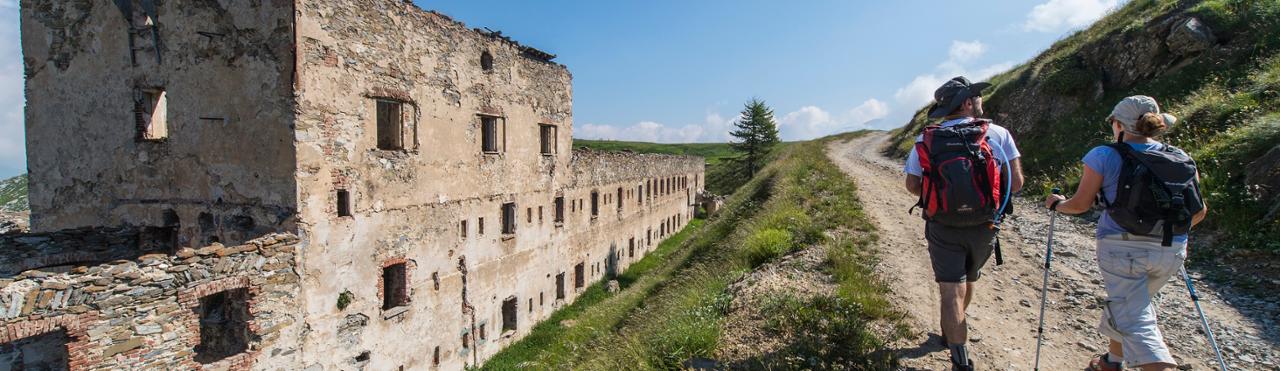 FORTS DE L'EST DU COL DE TENDE
