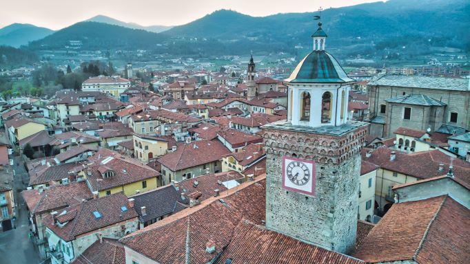 MONTE PAGLIANO MIT DEM MTB – ZWISCHEN ALABASTER UND WEINBERGEN