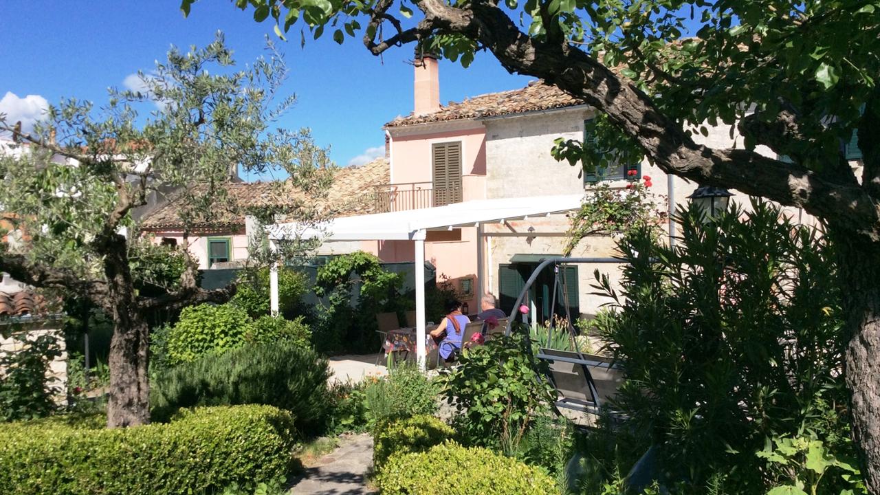 Ripabottoni, Art & Breakfast B&B