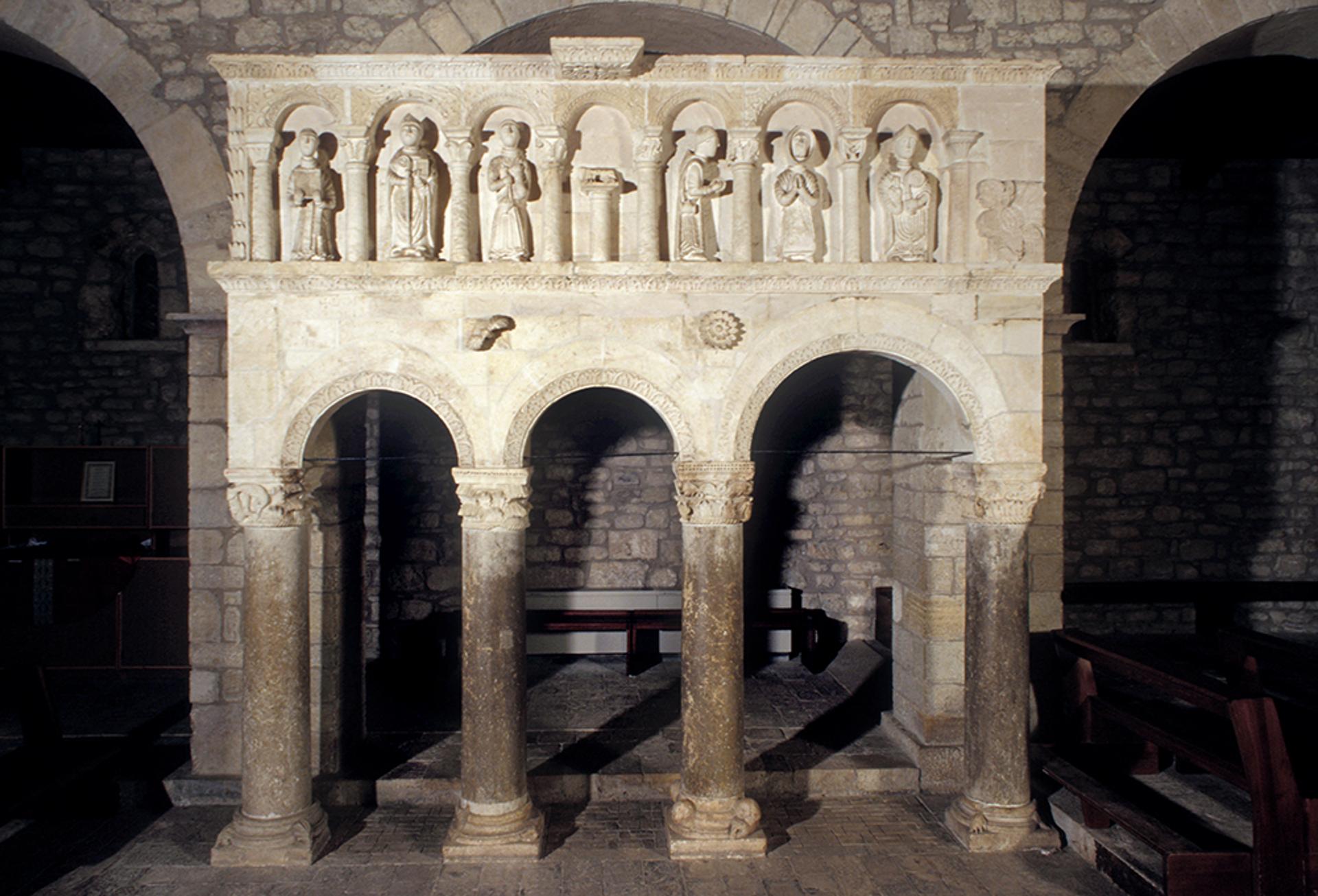 Pulpito di Santa Maria di Canneto a Roccavivara (CB)
