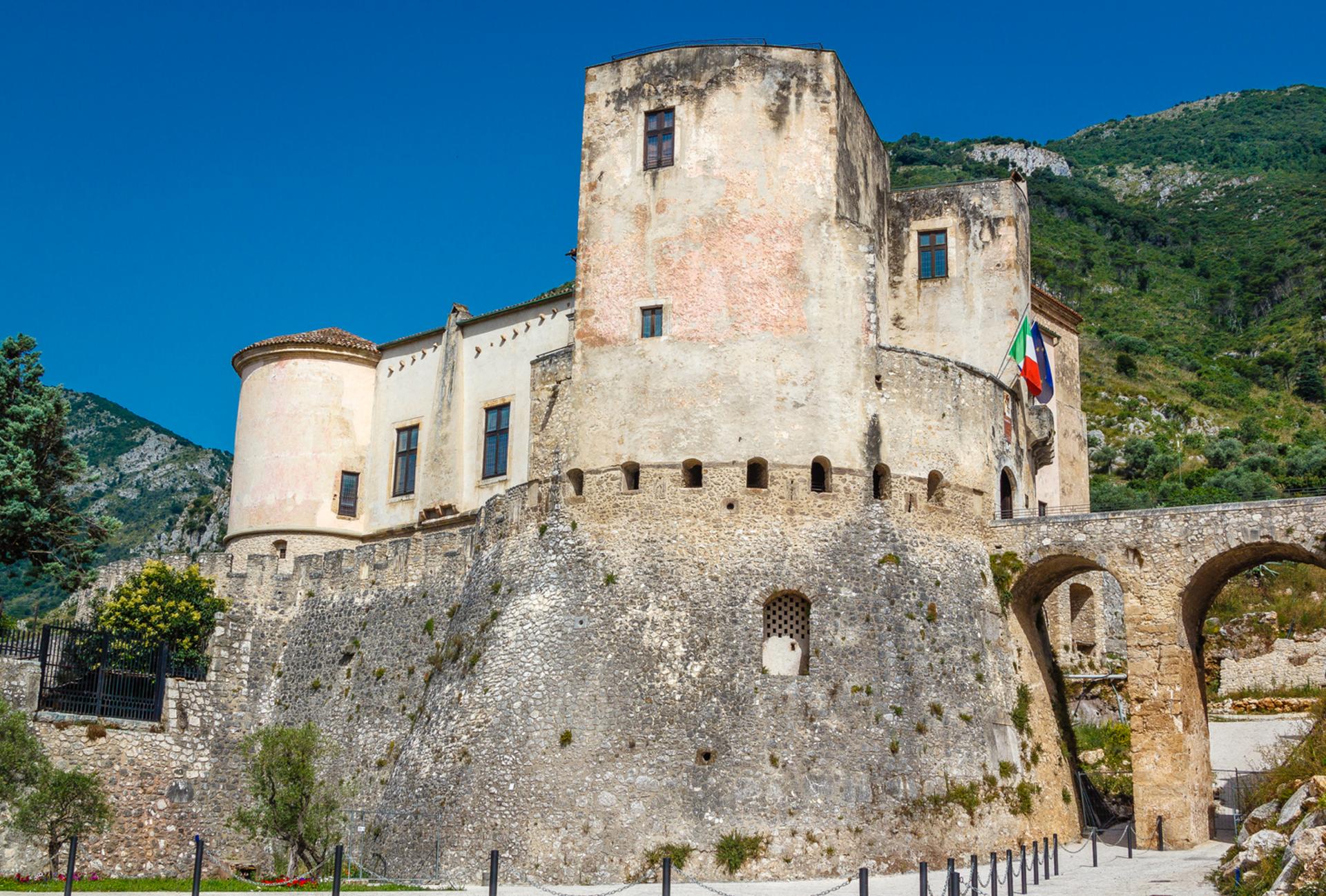 venafro castello pandone
