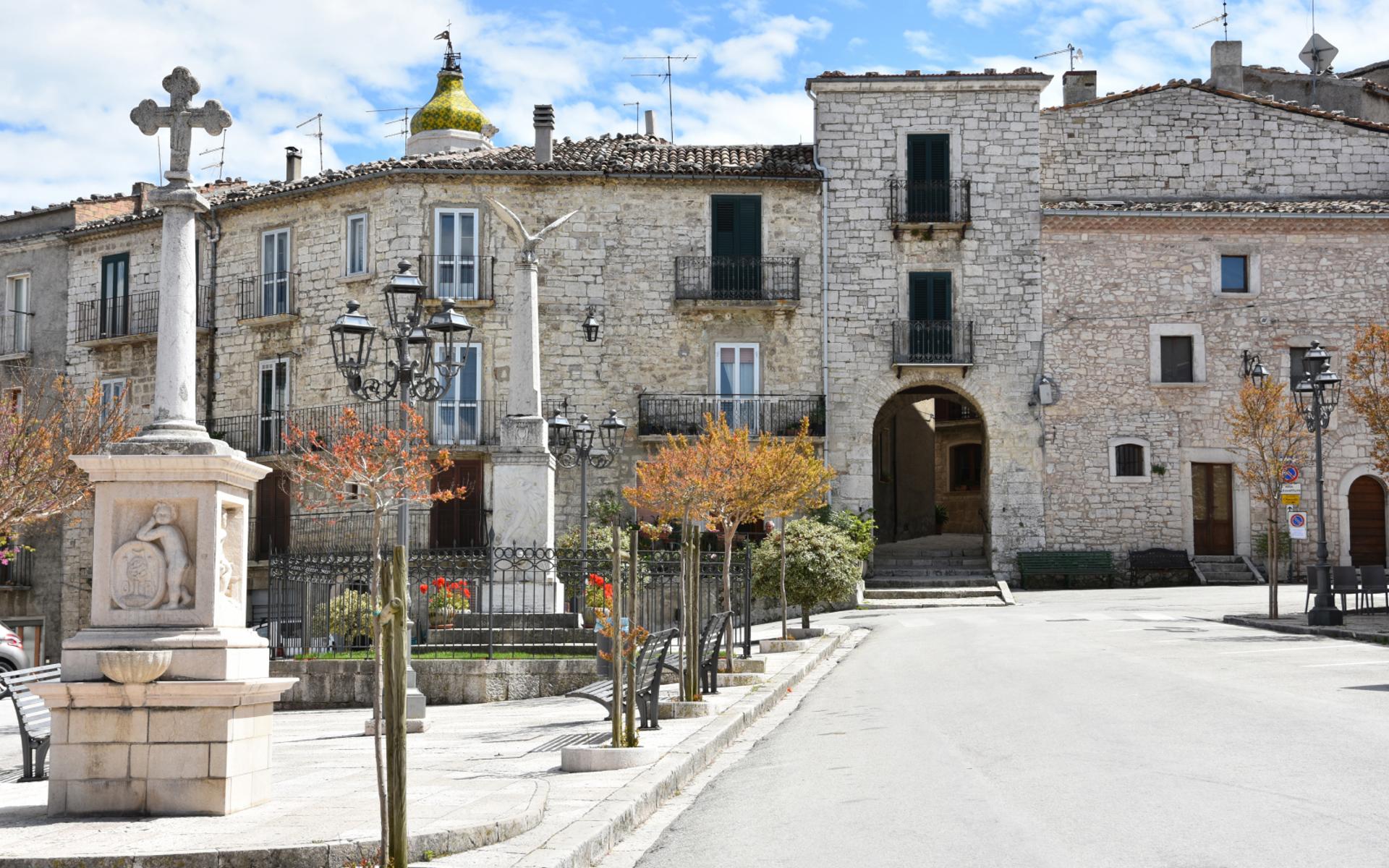 Oratino