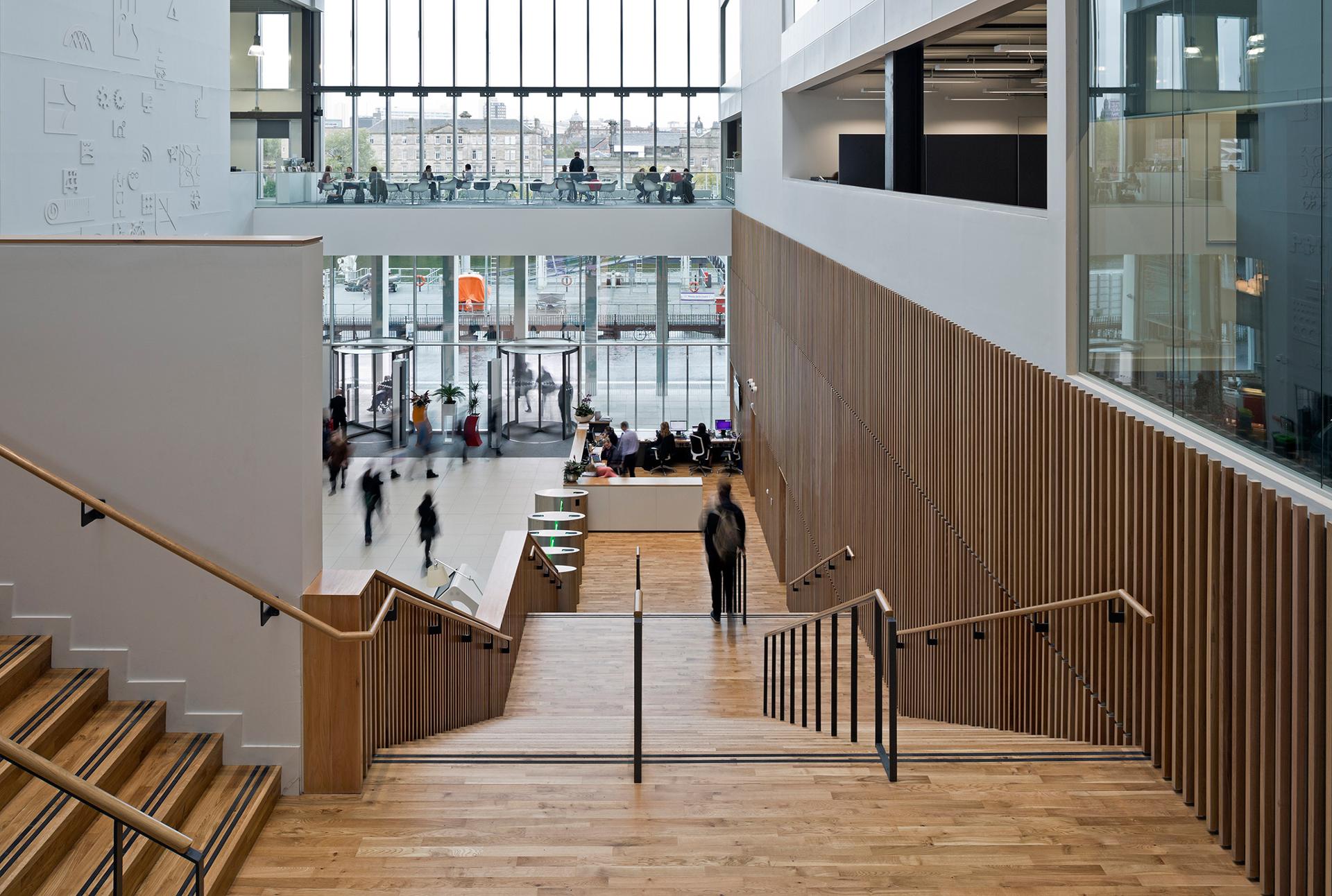 CoGC-Riverside-Campus_01.jpg