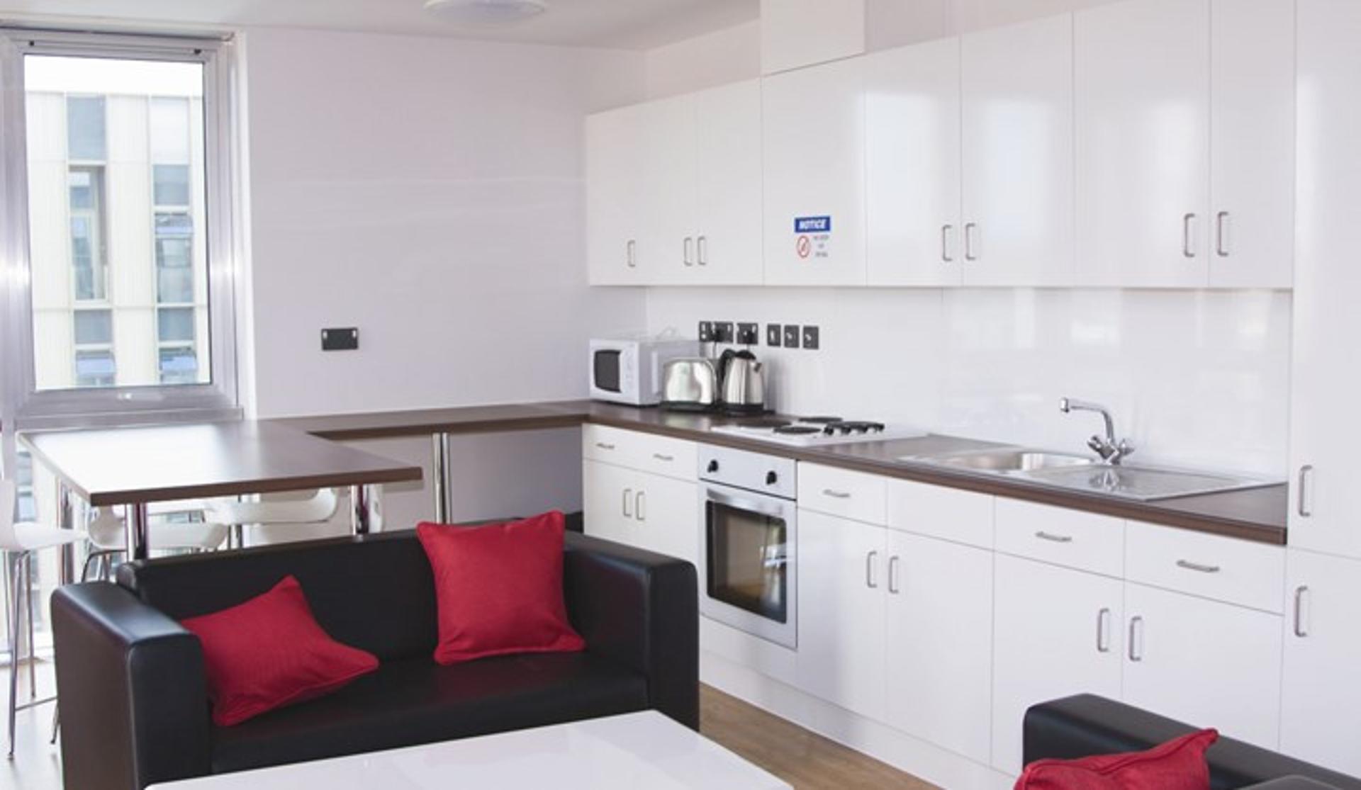 kitchen-lounge.jpg.jpg