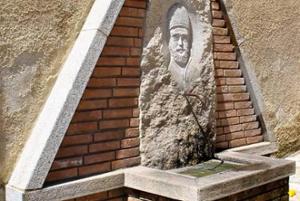 Fontana monumento Spezzano della Sila