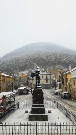 Statua del guerriero sannita - Monumento ai caduti