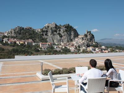 Domus Hotel