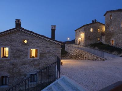 Borgotufi Albergo diffuso