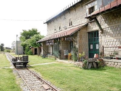 Stazione ferroviaria San Nicola - Silvana Mansio