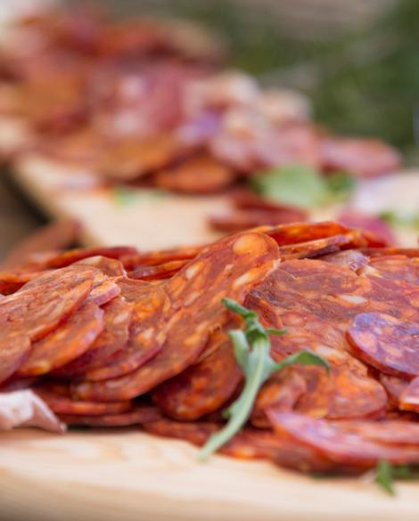 Salumi di suino nero