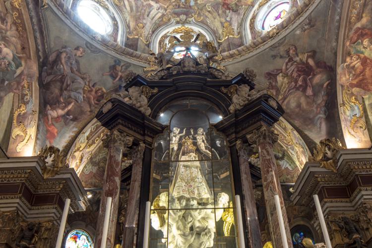Cappella XV - Incoronazione di Maria
