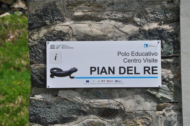 IL CENTRO VISITA DE PIAN DEL RE ET LES ANCIENNES PETITES CASERNES
